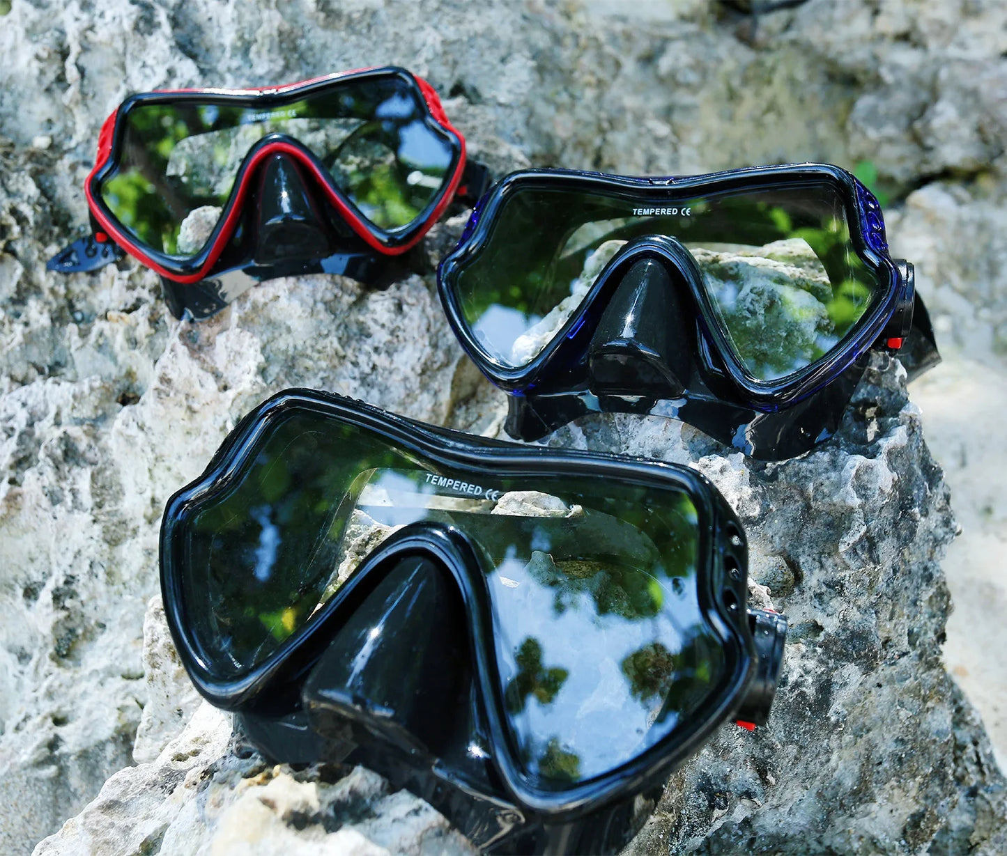 Masque de plongée noir- rouge- bleu - sport vitals