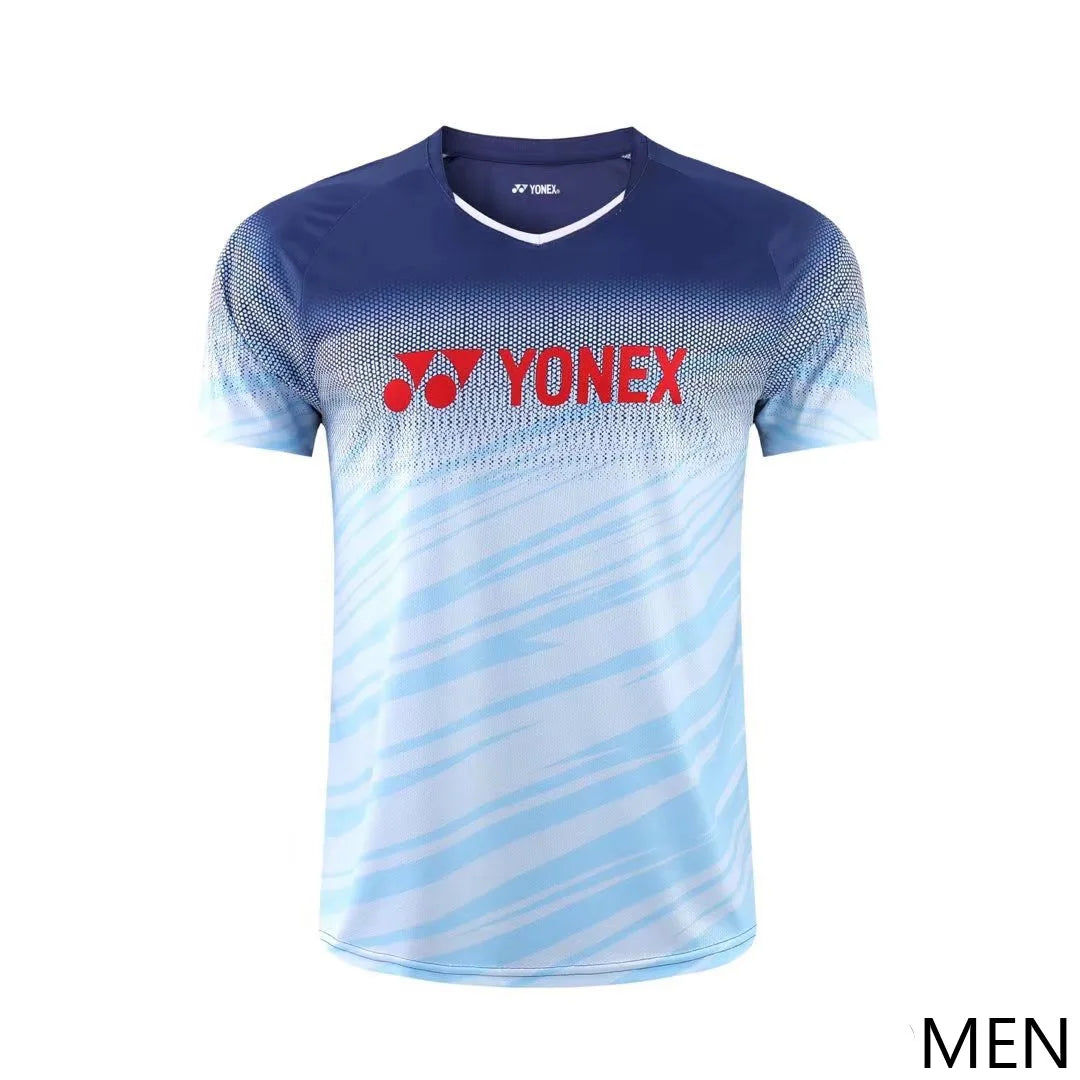 un chandail de badminton yonex, bleu avec logo rouge pour hommes