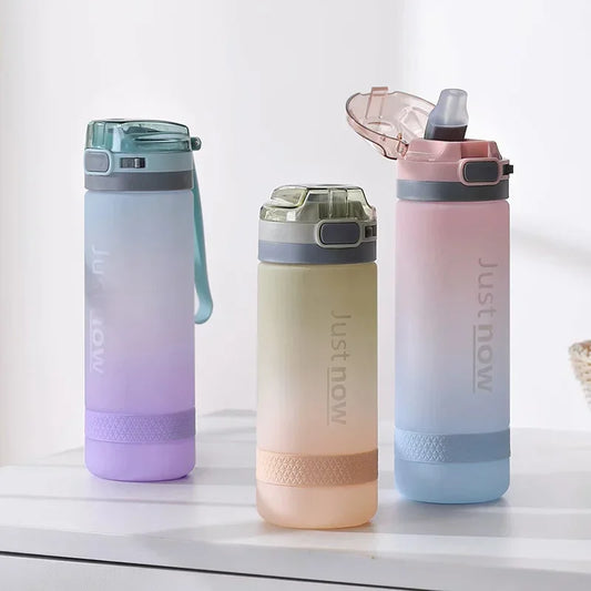 Trois Bouteilles d'Eau avec Paille, mauve, orange et rose 