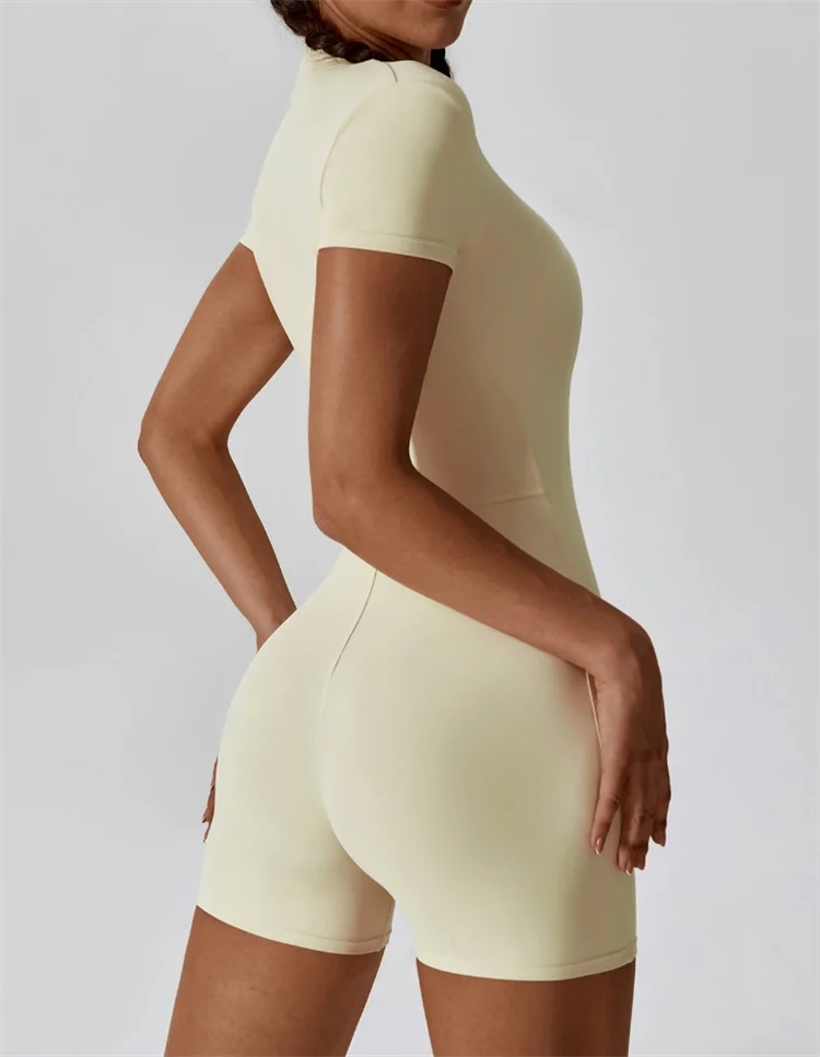 Haut de sport zippé