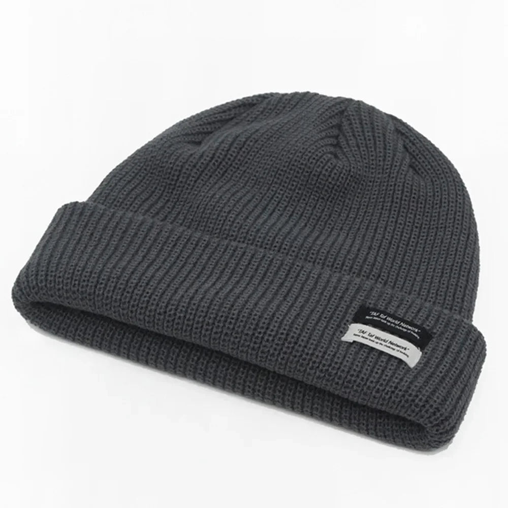 Tuque en tricot gris