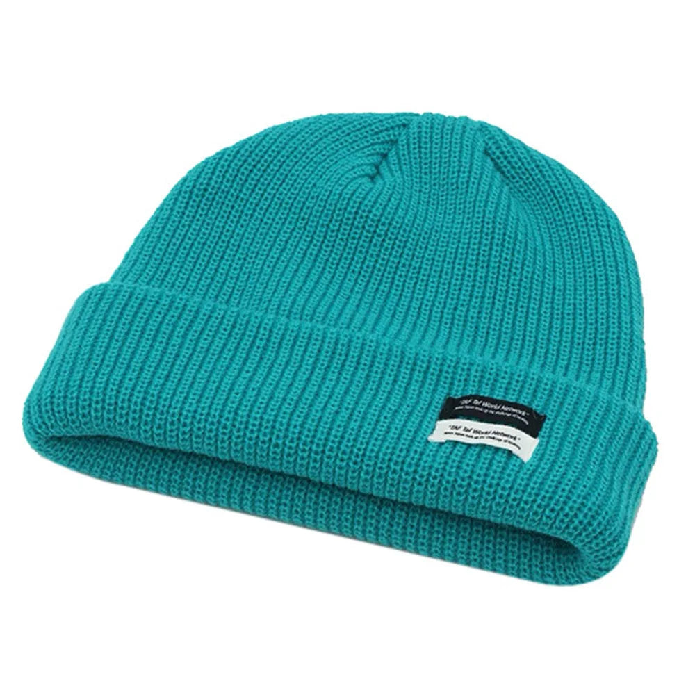 Tuque en tricot bleu pâle